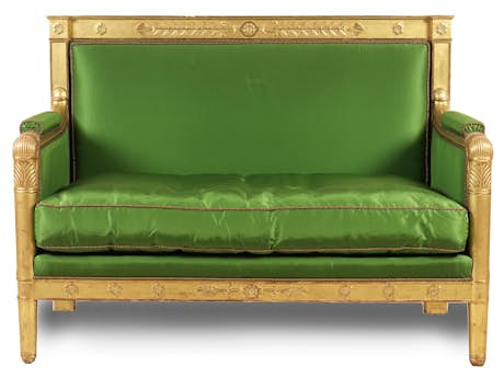 Sofa im Empire-Stil